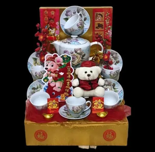 Hampers / Parcel Imlek metland cyber city